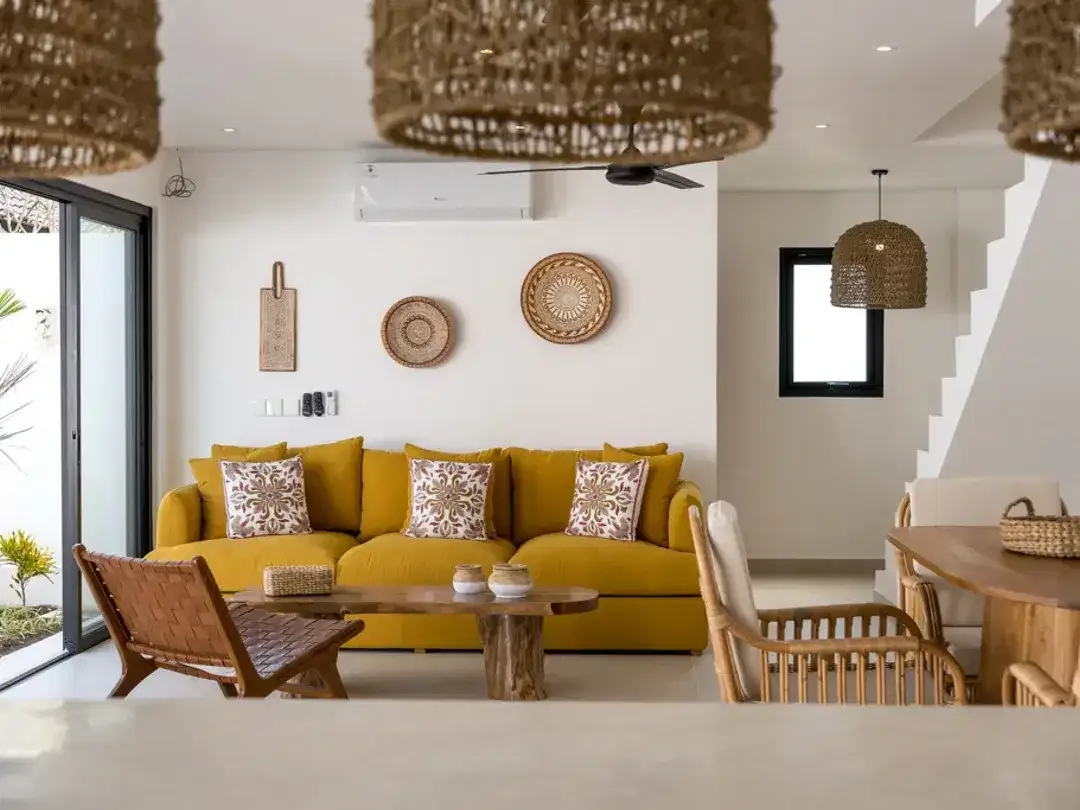 Leasehold - Stylish 2-Bedroom Villa in Seminyak (bordering Denpasar), Bali - Attractive Investment Opportunity - Image 6 of 10