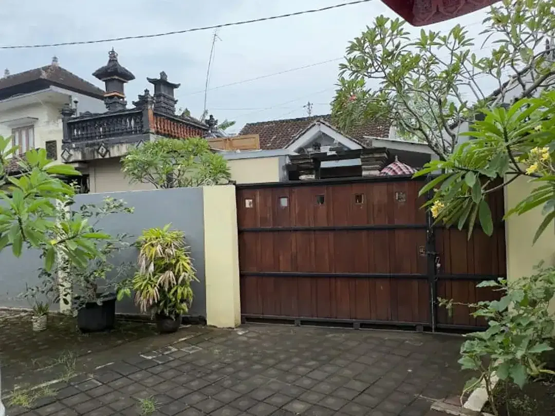 Dijual Rumah Asri Siap Huni Lokasi Strategis Di Kendonganan Bali - Image 4 of 10