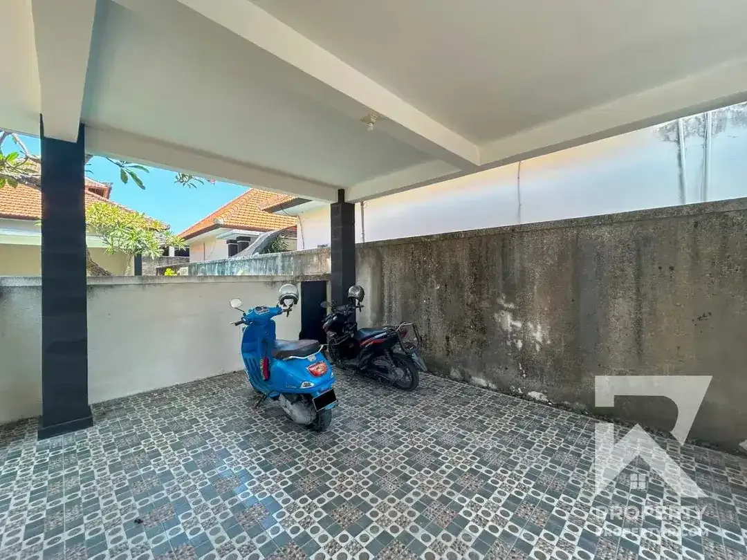 Brand New 2-Bedroom Villa with Private Pool in Renon – Yearly Rental - Image 5 of 10