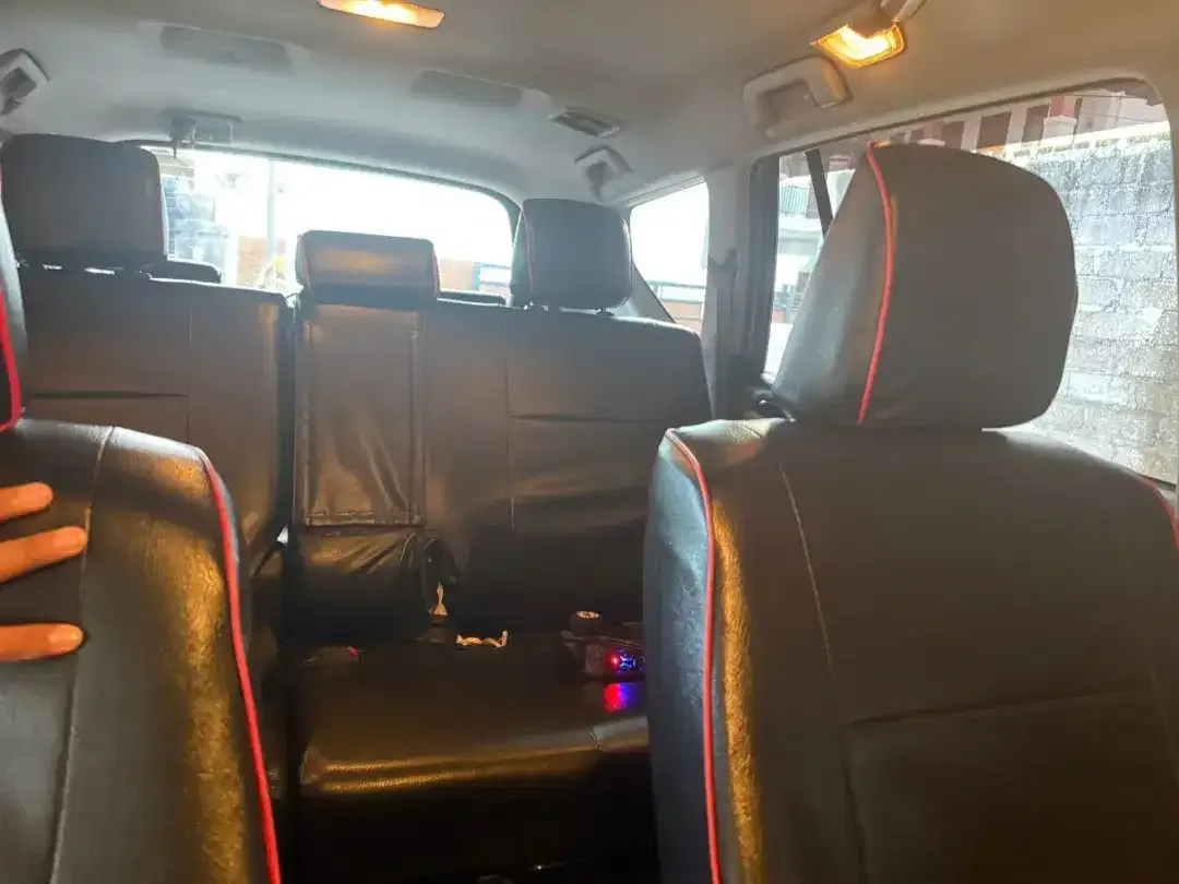 Innova V Diesel Matic 2016 - Image 6 of 6