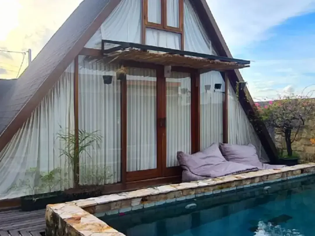VILLA DI RAYA KEDAMPANG KEROBOKAN BADUNG - Image 2 of 10
