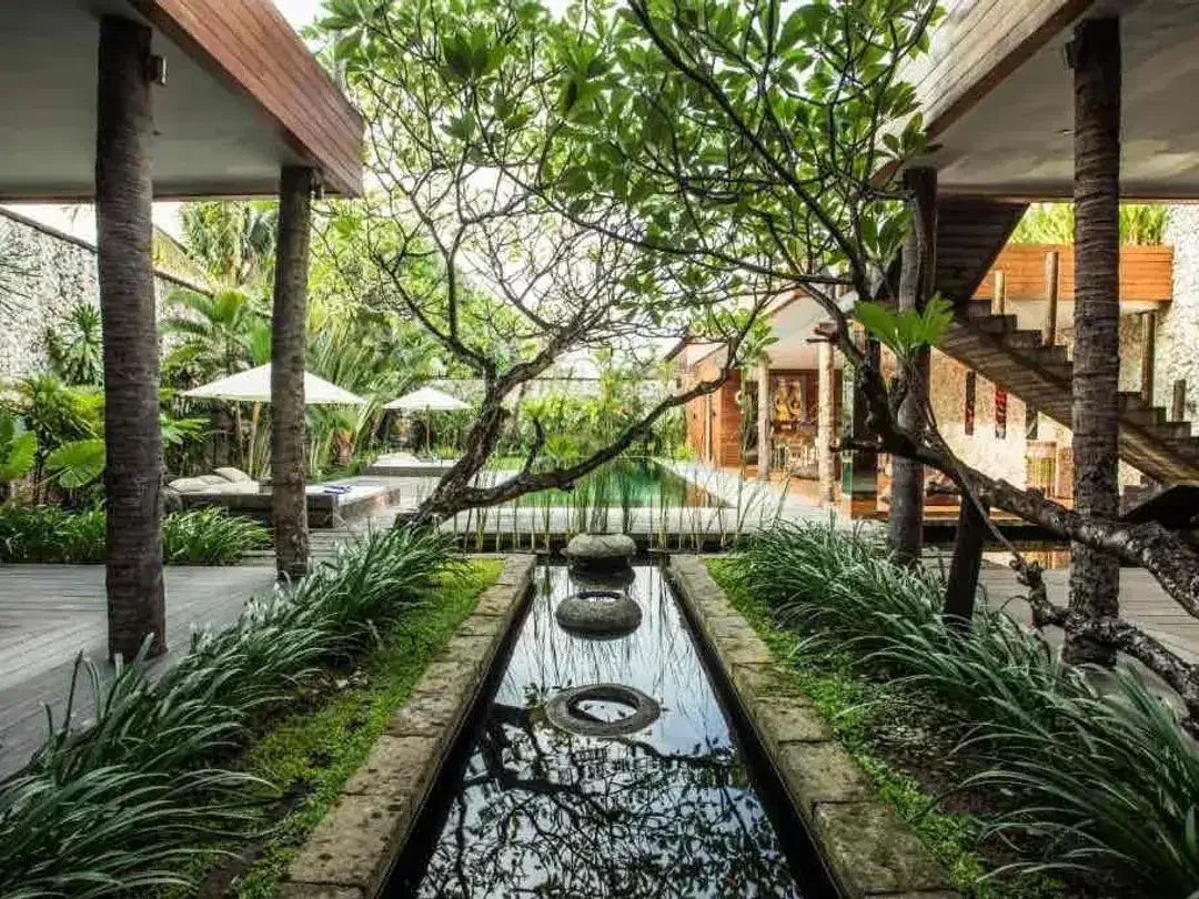 FOR SALE VILLA MODERN SEMINYAK 4BR - Image 9 of 10