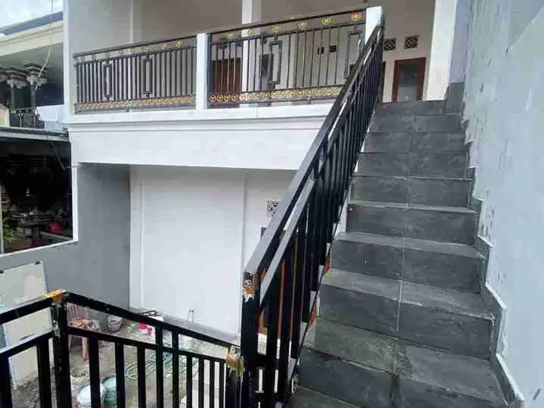 Rumah 2 Lantai Siap Huni di Jalan Merpati Denpasar Barat - Image 3 of 9