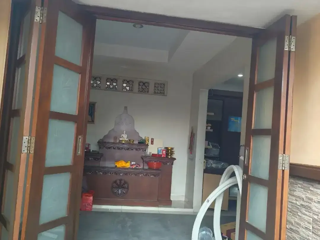 FOR SALE RUMAH KOST 2LT HITUNG TANAH LOKASI PREMIUM SANUR - Image 8 of 10