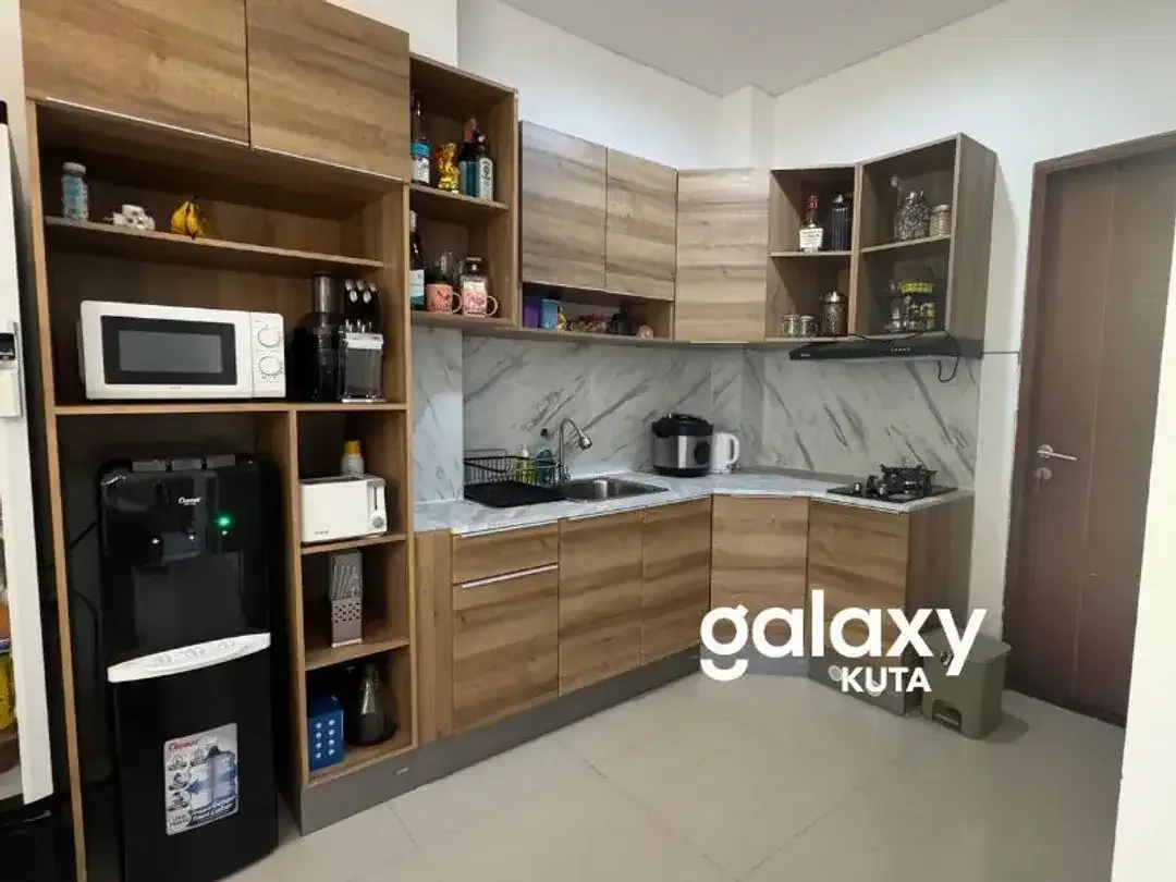 MODERN TROPICAL HOUSE IN PURA MERTASARI FOR SALE OR LEASEHOLD - Image 5 of 10