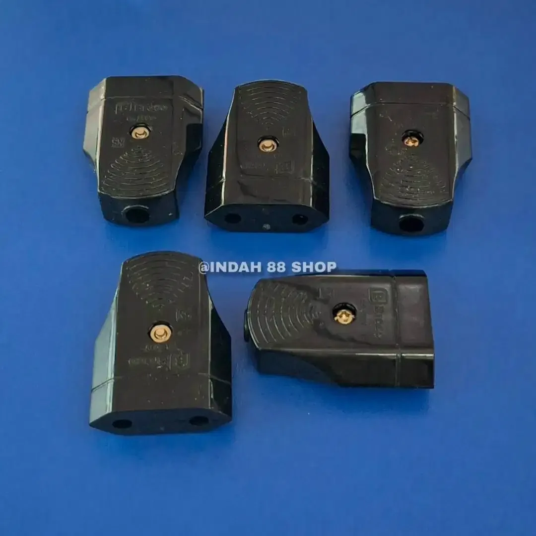 Contra Steker Gepeng Hitam Biasa Broco / Plug Coupler Broco - Image 1 of 1