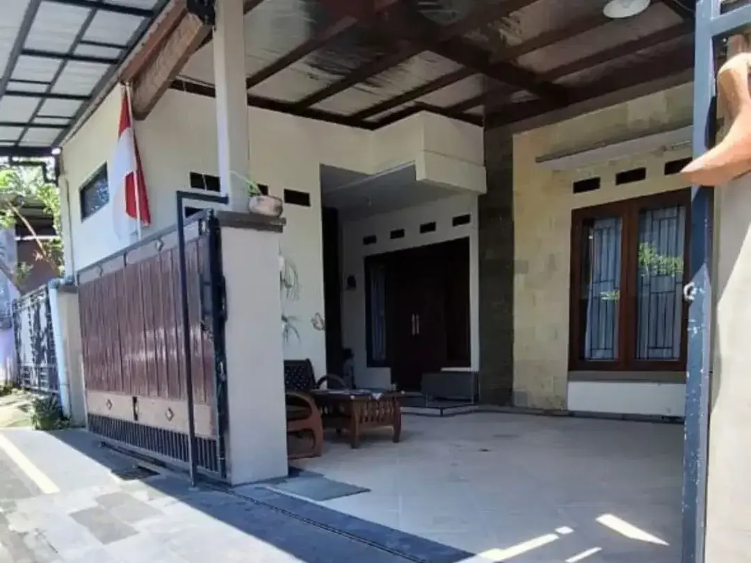 Dijual Rumah 1 Lantai Siap Huni - Berlokasi di Sanggulan, Tabanan - Image 3 of 5