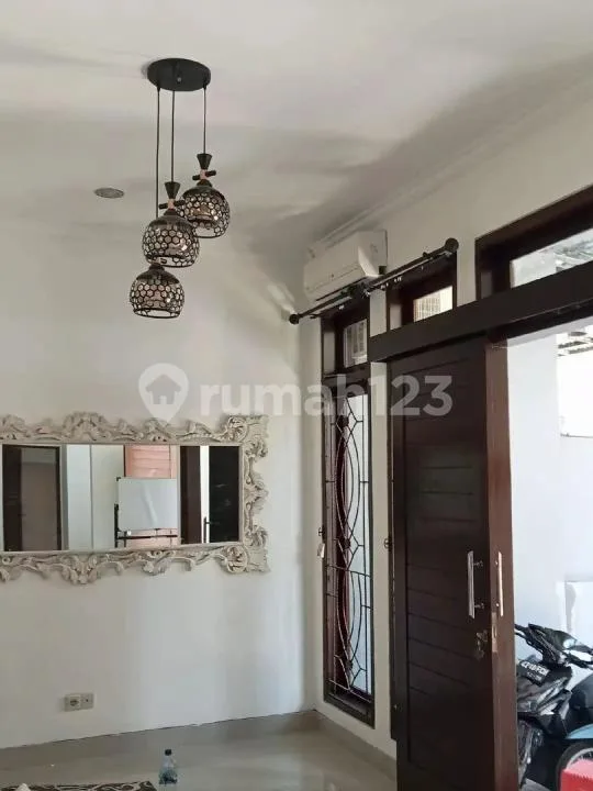 Rumah Lantai 2 Non Furnished Area Jimbaran Dekat Dg Kfc Jimbaran - Image 2 of 4