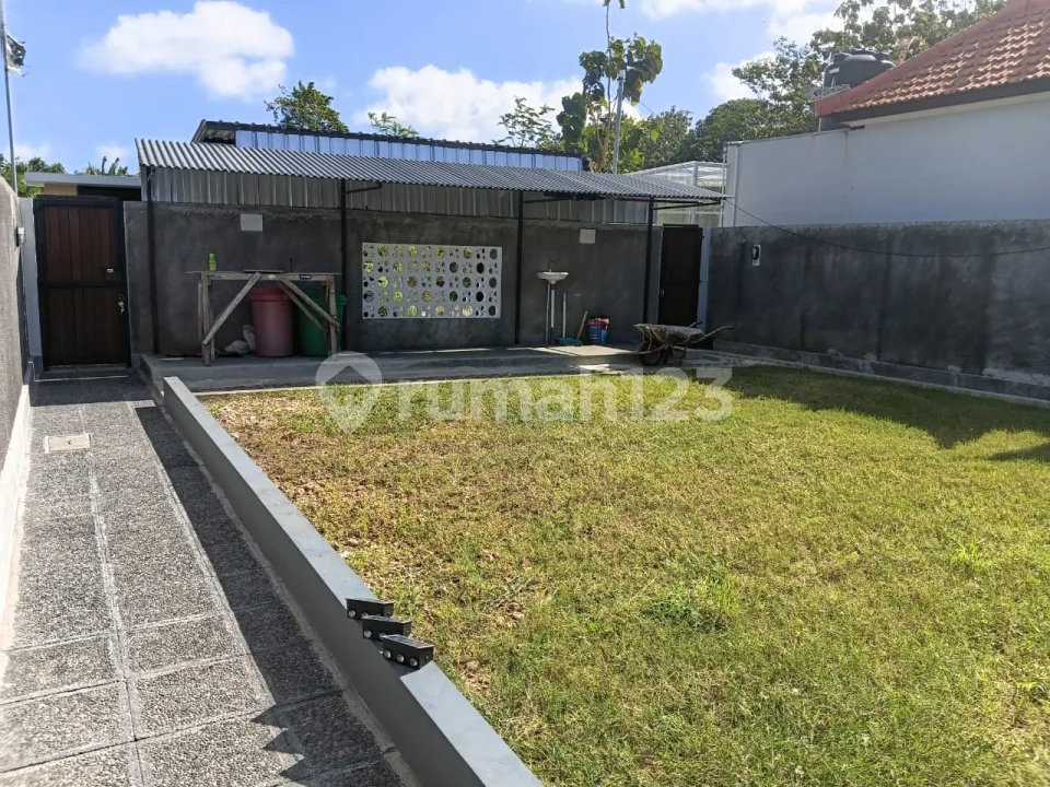 Rumah Baru Semi Furnished Siap Huni 15 Menit ke Pantai Pandawa - Image 2 of 4