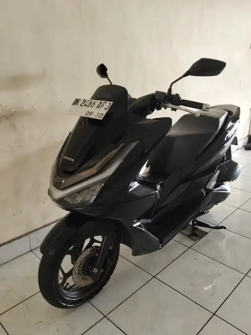 DP 4,7 JT / BUNGA MENURUN 2% / HONDA PCX 160 TAHUN 2025 - Image 1 of 6