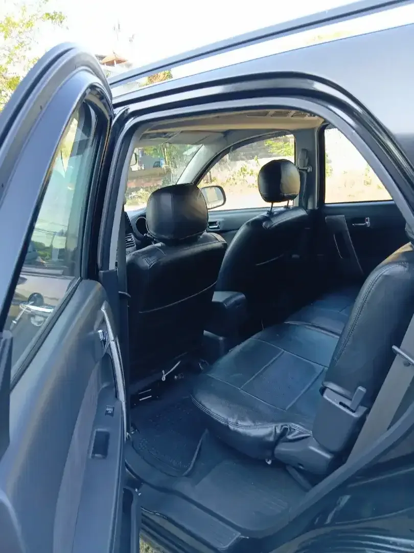 Toyota Rush S Trd Manual 2015 Hitam - Image 8 of 10