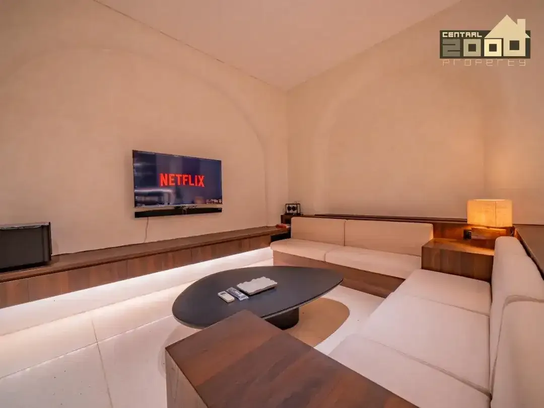 Exclusive 2-Bedroom Tropical Villa In Seminyak - Image 3 of 10