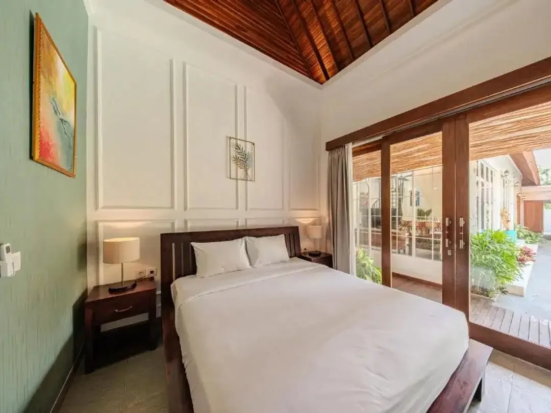 4 Bedrooms Villa with Private Pool in a Strategic Location Umalas - Canggu - Image 4 of 10