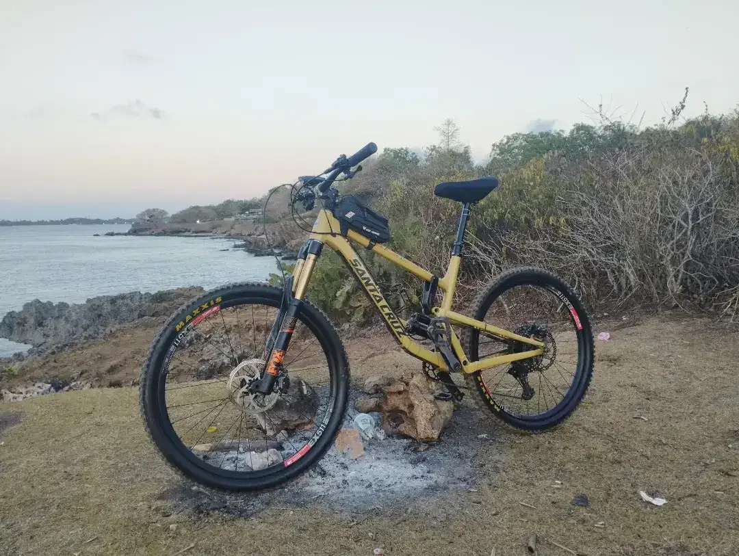 Santa cruz nomad  sn 29-17636 - Image 2 of 8