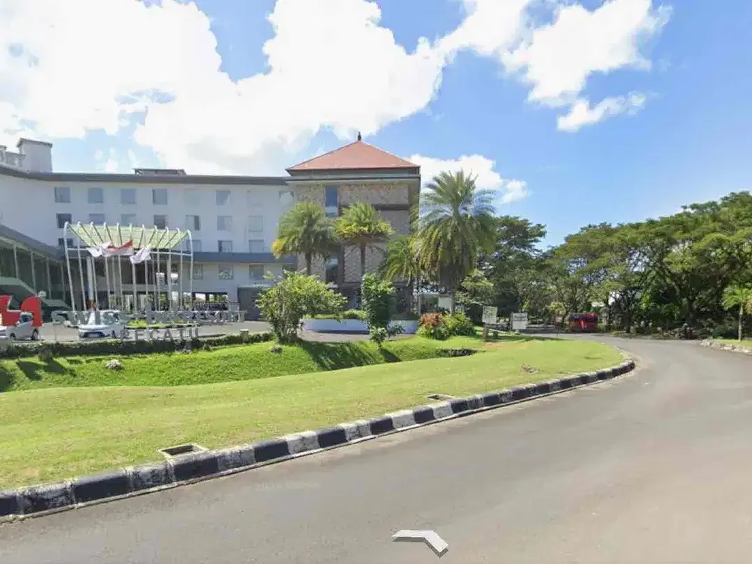 Tanah PREMIUM MURAH Kawasan Elite Pecatu Graha Bali - Image 9 of 10