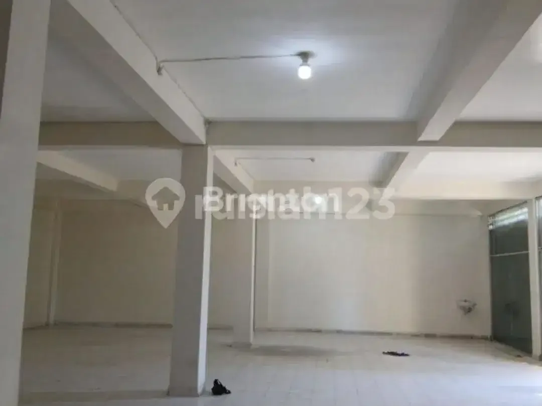 Ruko Komersial Premium 5 Unit Benoa Badung, Lt400 Lb700, SHM, Rp 7 Miliar - Image 5 of 8