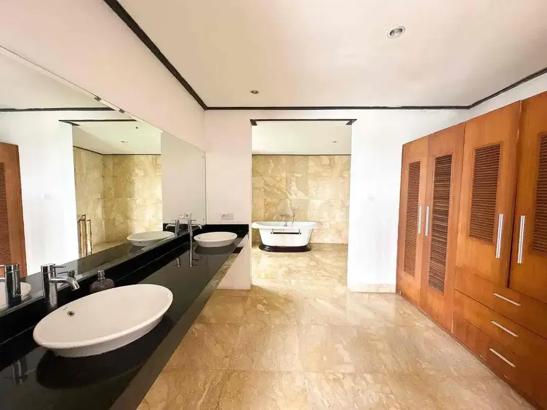 VILLA for SALE, N rent Traditional and Modern Concept Style Villa in around Canggu kayu tulang utara - Image 10 of 10
