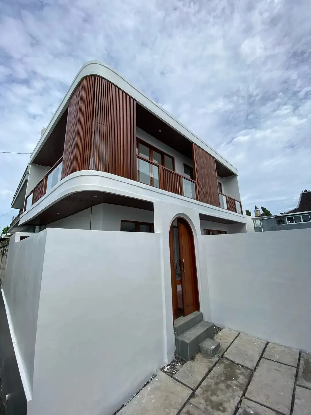 Villa 3 Kamar Baru Siap Huni di Kayu Tulang Canggu - Image 2 of 10