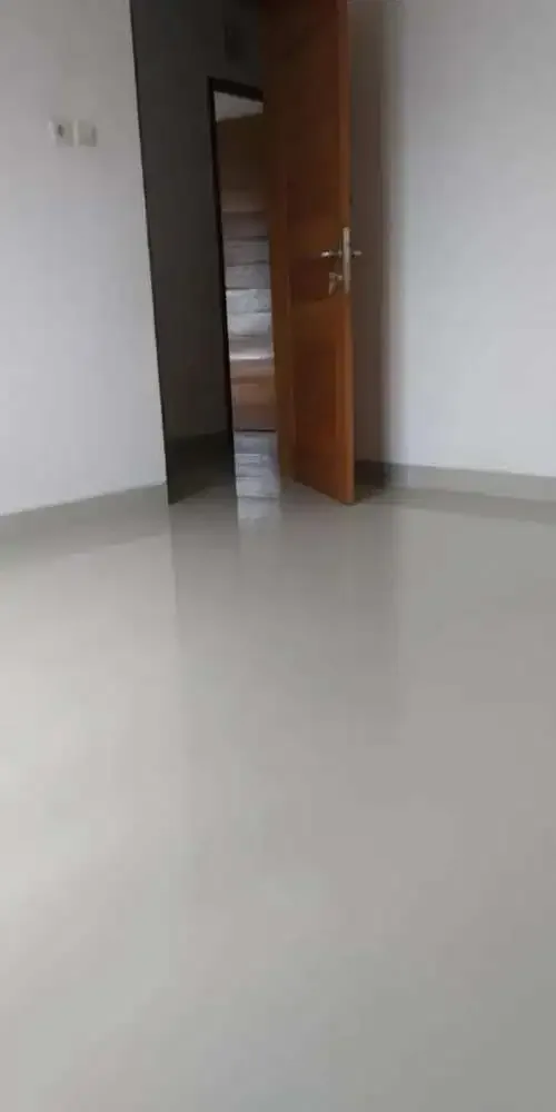 RUMAH DUA LANTAI MINIMALIS LOKASI TABANAN - Image 9 of 10