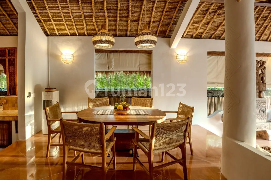 Unique Tropical Villa - Central Umalas - Image 4 of 4