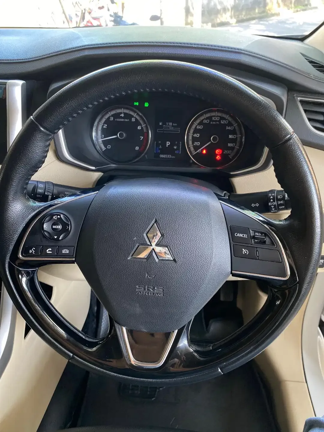 Mitsubishi Xpander Ultimate 1.5 Matic 2021 - Image 5 of 10
