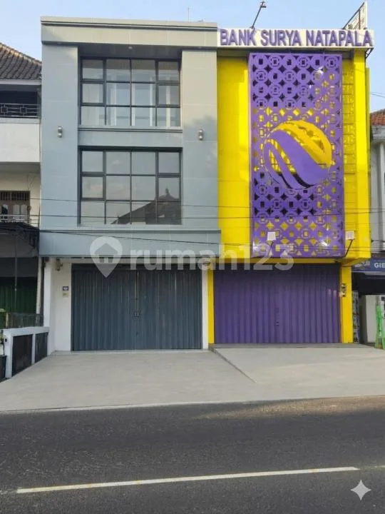 Jual Ruko 3 Lantai Lokasi Strategis di Denpasar Utara Bali - Image 1 of 4