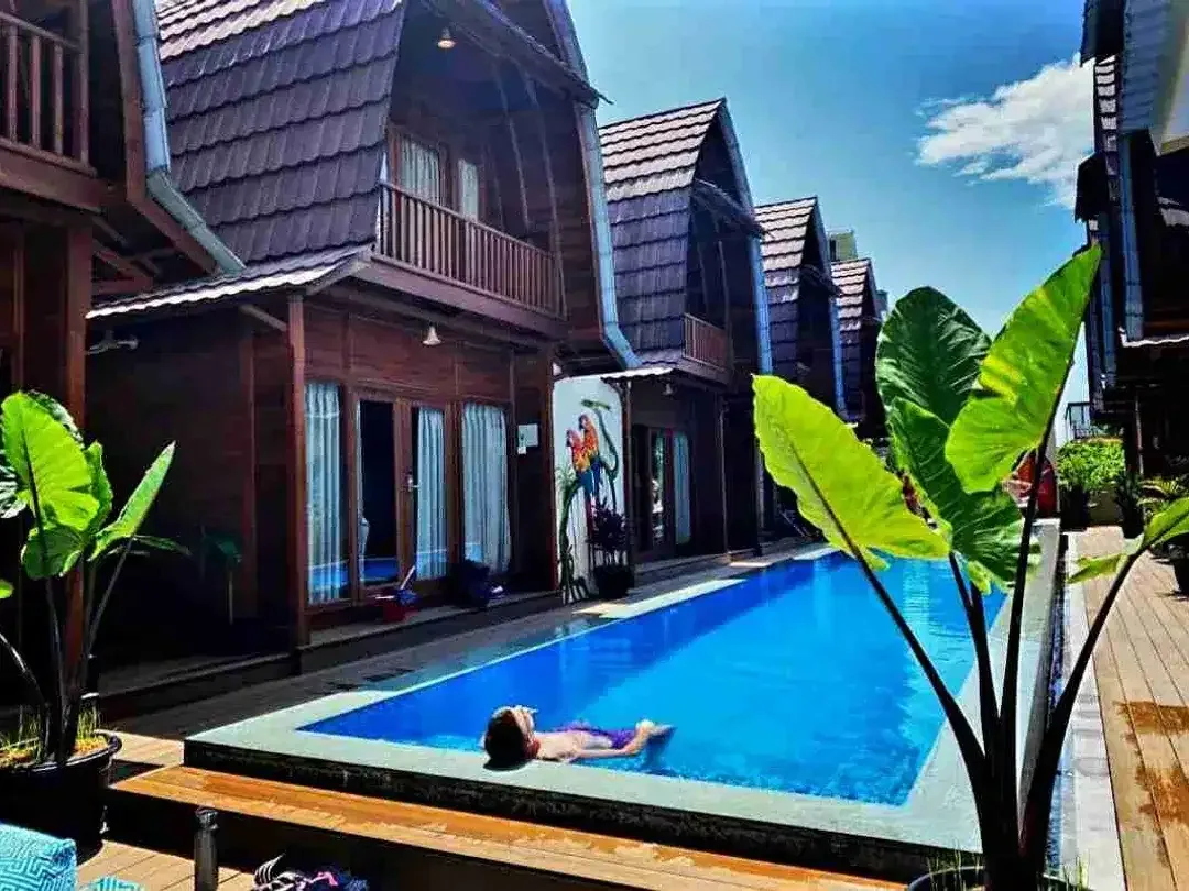 VILLA JOGLO UNTUK DIJUAL DI BATUBOLONG CANGGU BALI - Image 7 of 10