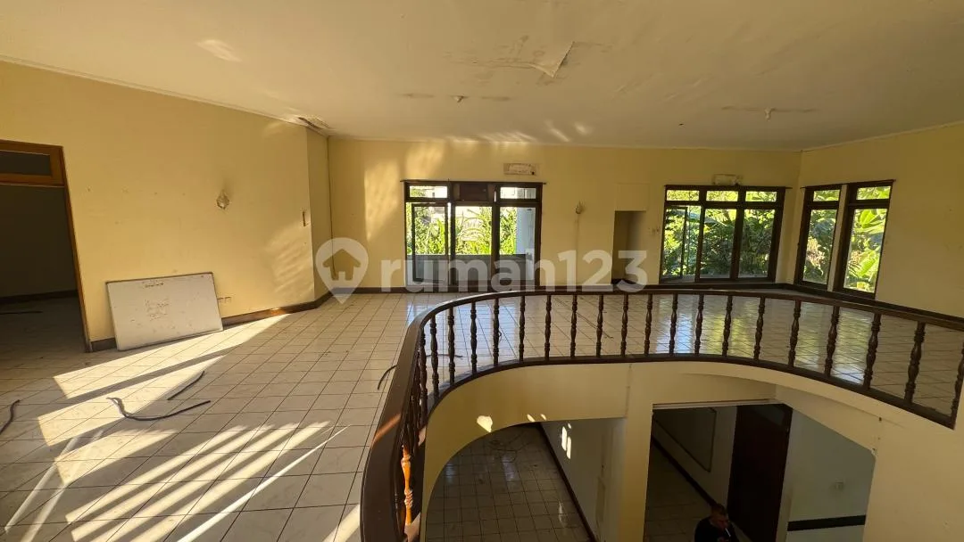 Rumah Sewa di Raya Puputan Renon # Sanur Plaza Renon Hayam Wuruk - Image 4 of 4