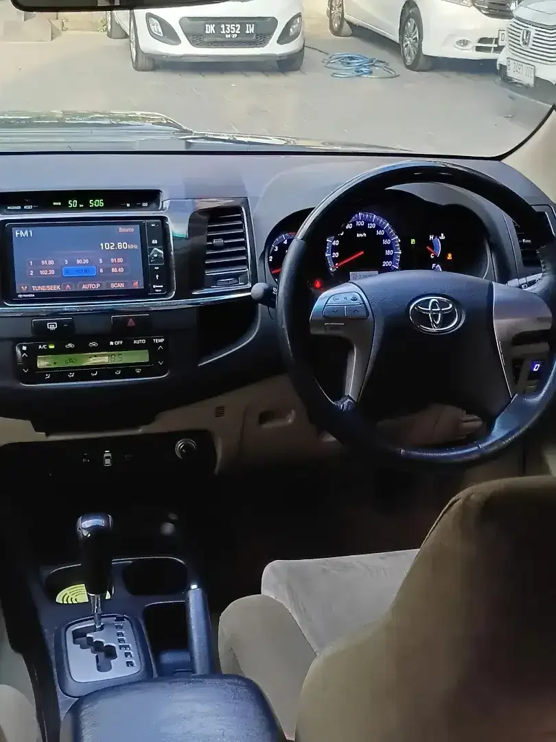 FORTUNER TRD VNT TURBO AT DISEL SUPER ISTIMEWA - Image 6 of 10