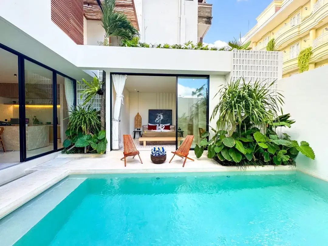 Dijual & Disewakan Villa Baru Mediterania Tropis Style di Seminyak - Image 1 of 10