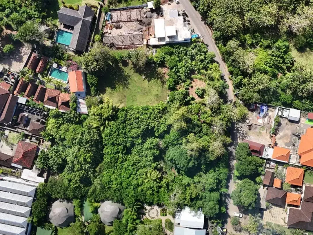 Tanah Komersial Strategis Dekat Pantai Bingin Uluwatu - Image 2 of 9