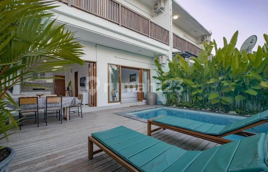 3Br Villa For Rent Kerobokan - Rice Field View | Available November - Image 1 of 4