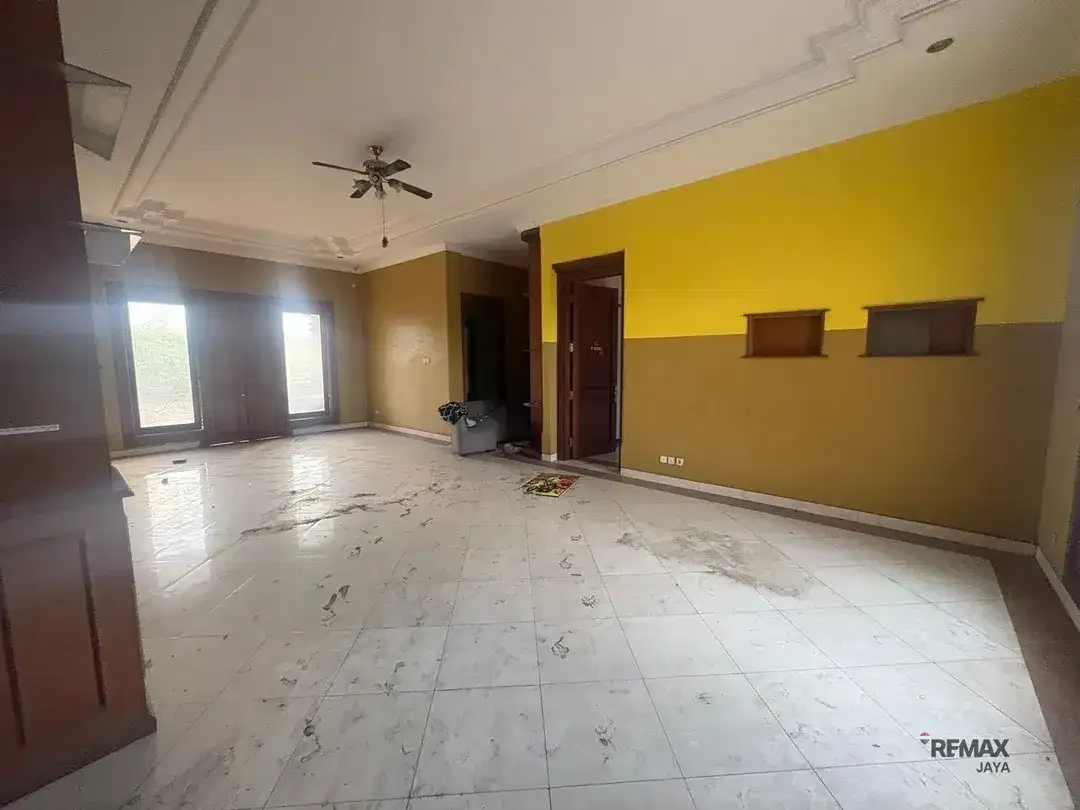 Ruang Usaha plus Rumah plus Gudang Disewakan, di Jl Sunset Road, Badung - Image 5 of 7