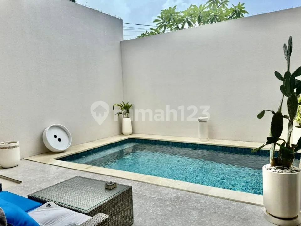 Dijual Rumah Villa dengan Kolam Dekat Tol Area Nusa Dua - Image 2 of 4