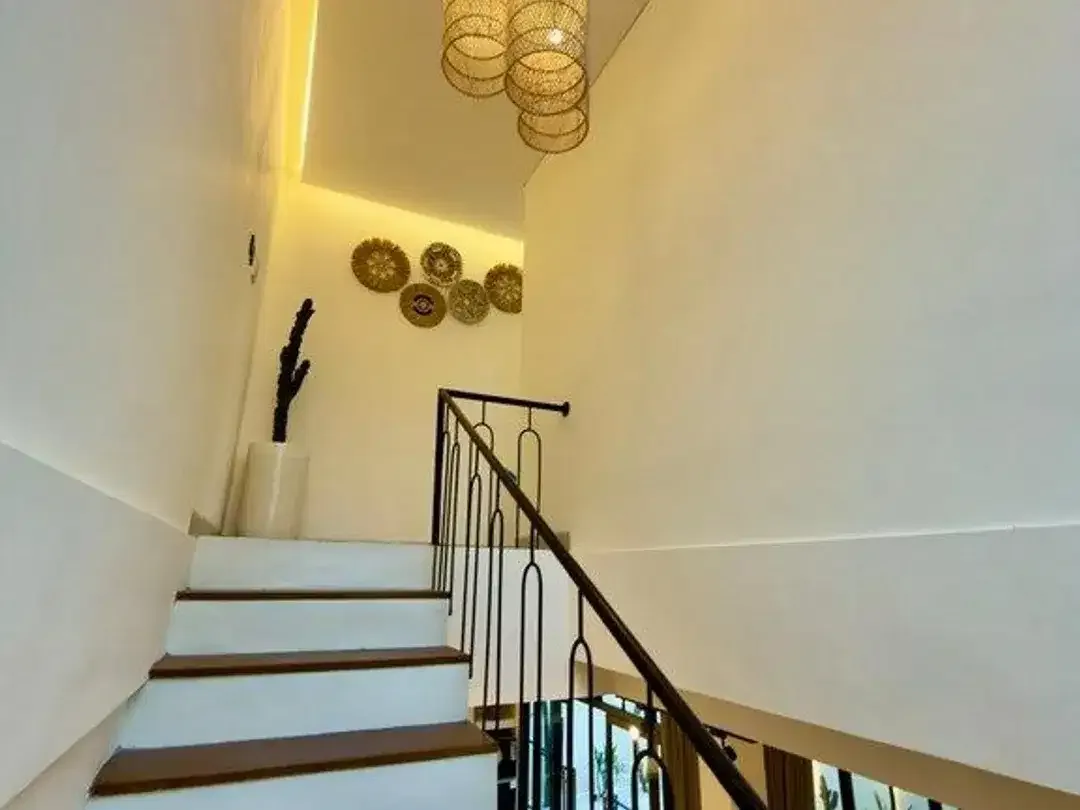 2Br Fully Furnished Villa For Yearly Rent In Seseh - Image 3 of 10
