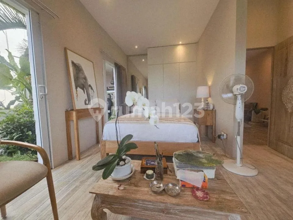 Villa Lengkap Pool 2 Lantai Dekat Pantai di Padonan, Canggu - Image 3 of 4