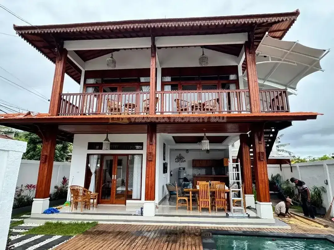 Villa 3 Kamar Tidur dengan View Laut & Tebing - Ungasan - Image 1 of 9