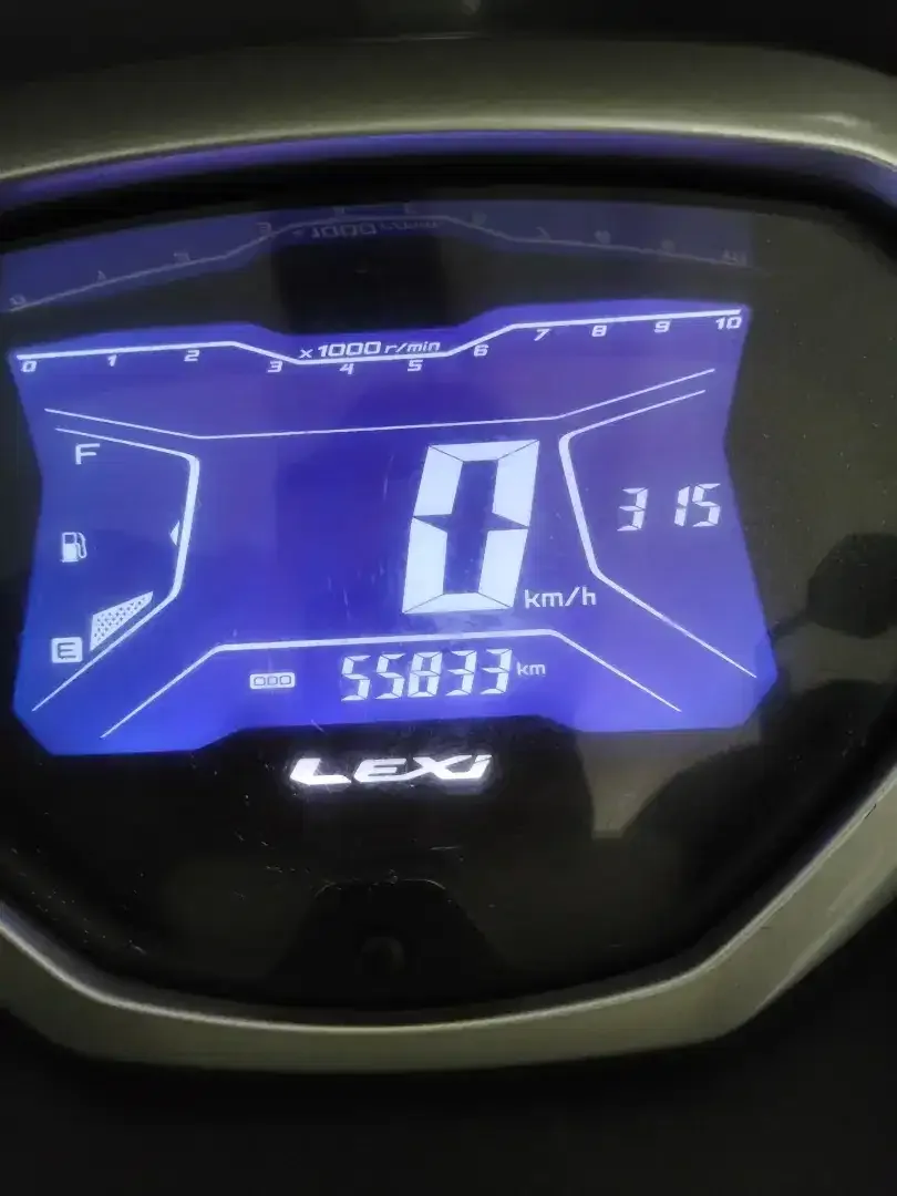 YAMAHA LEXI 125 TAHUN 2019 PAJAK HIDUP SURAT LENGKAP - Image 6 of 6