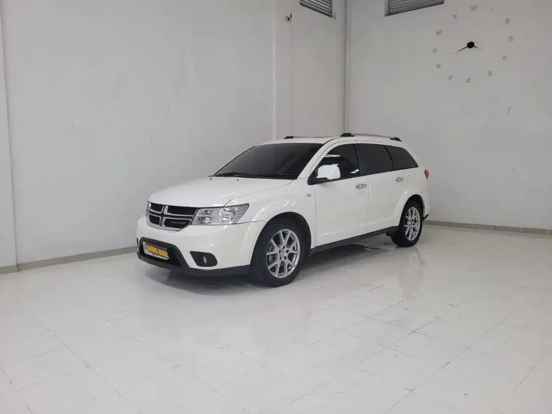 Dodge Journey SXT 2015 - Image 2 of 10
