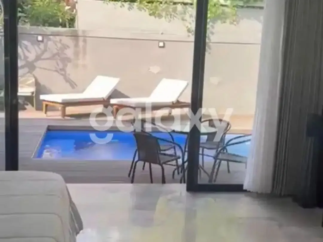 LEASEHOLD VILLA FURNISHED 1 LANTAI DI SARINANDE SEMINYAK BADUNG, BALI - Image 3 of 10