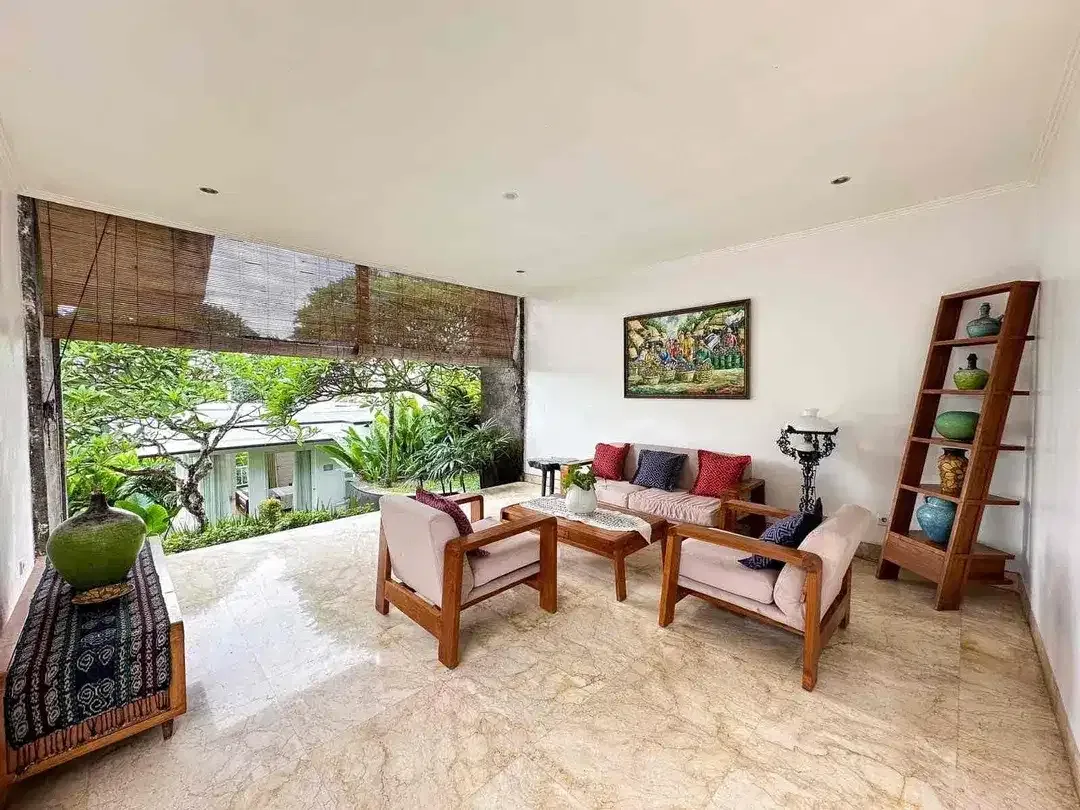VILLA for SALE, N rent Traditional and Modern Concept Style Villa in around Canggu kayu tulang utara - Image 9 of 10