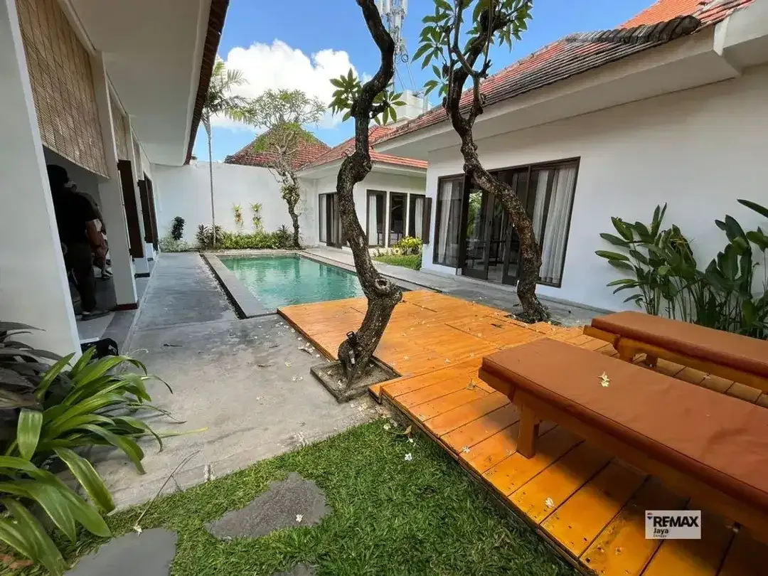 Spacious 3Br Villa In Umalas - Minutes From Revolver Hq - Image 3 of 10