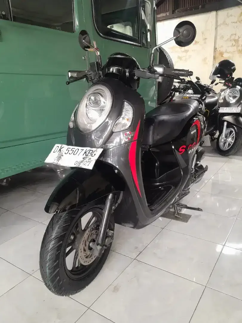 DP 500K / BUNGA MENURUN 2% / HONDA SCOOPY TAHUN 2022 - Image 1 of 9