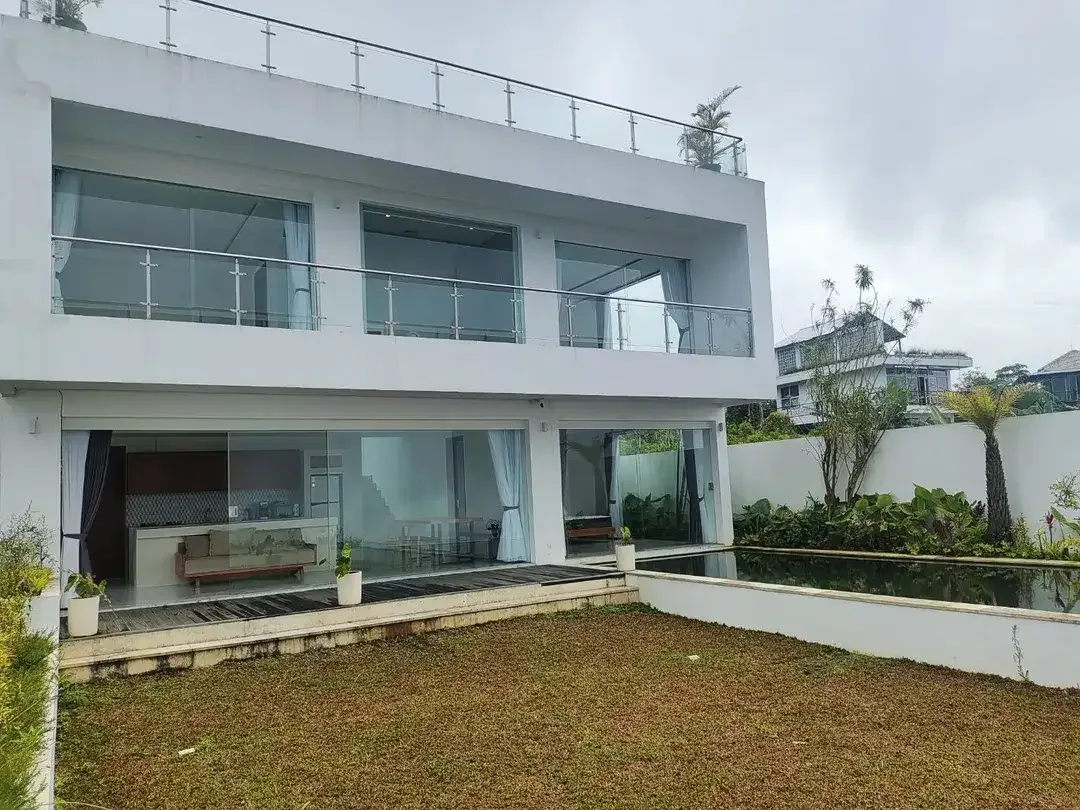 Brand new 5  bedrooms Villa LUNAR with stunning view in munduk goblek - Image 2 of 10