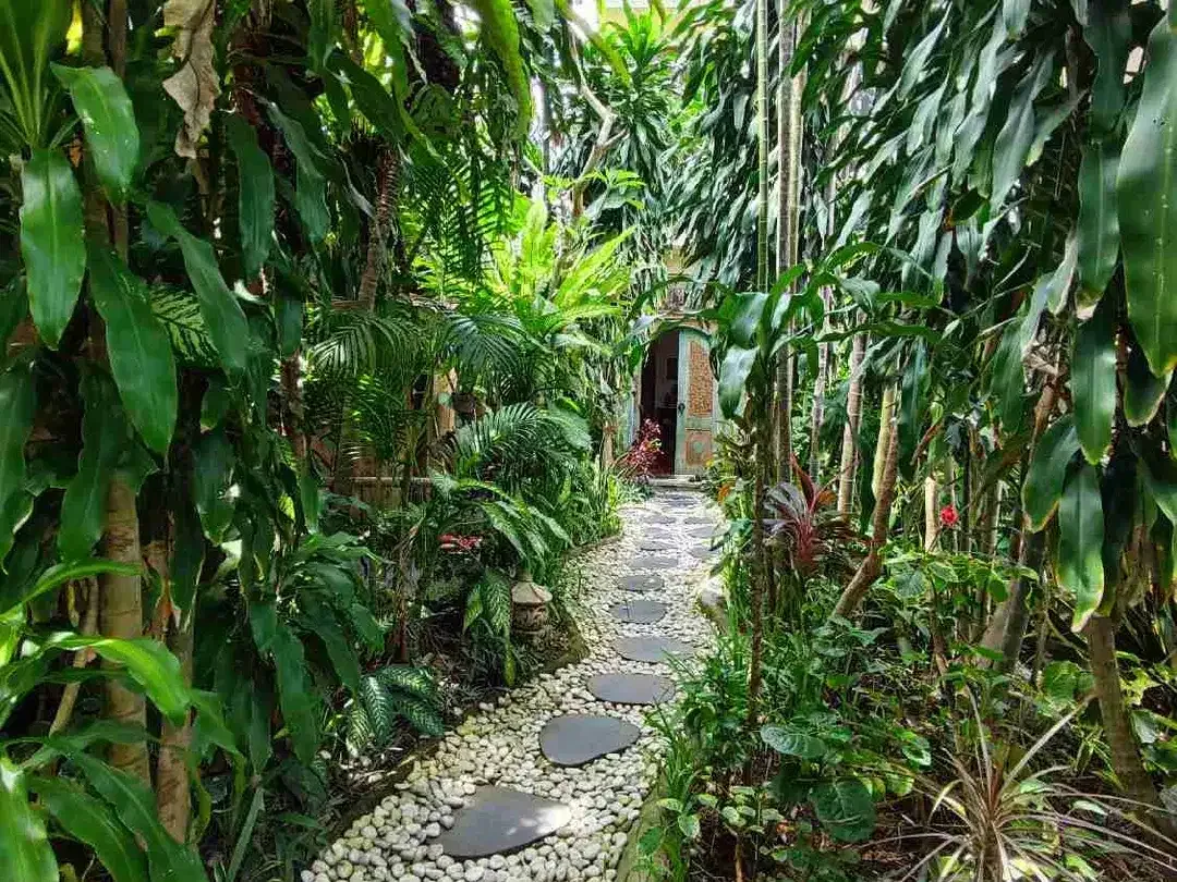 Villa tropis luas premium location seminyak Bali - Image 3 of 10