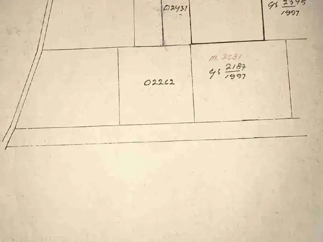 Lahan premium strategis dekat Denpasar Seminyak lingkungan tenang - Image 3 of 7