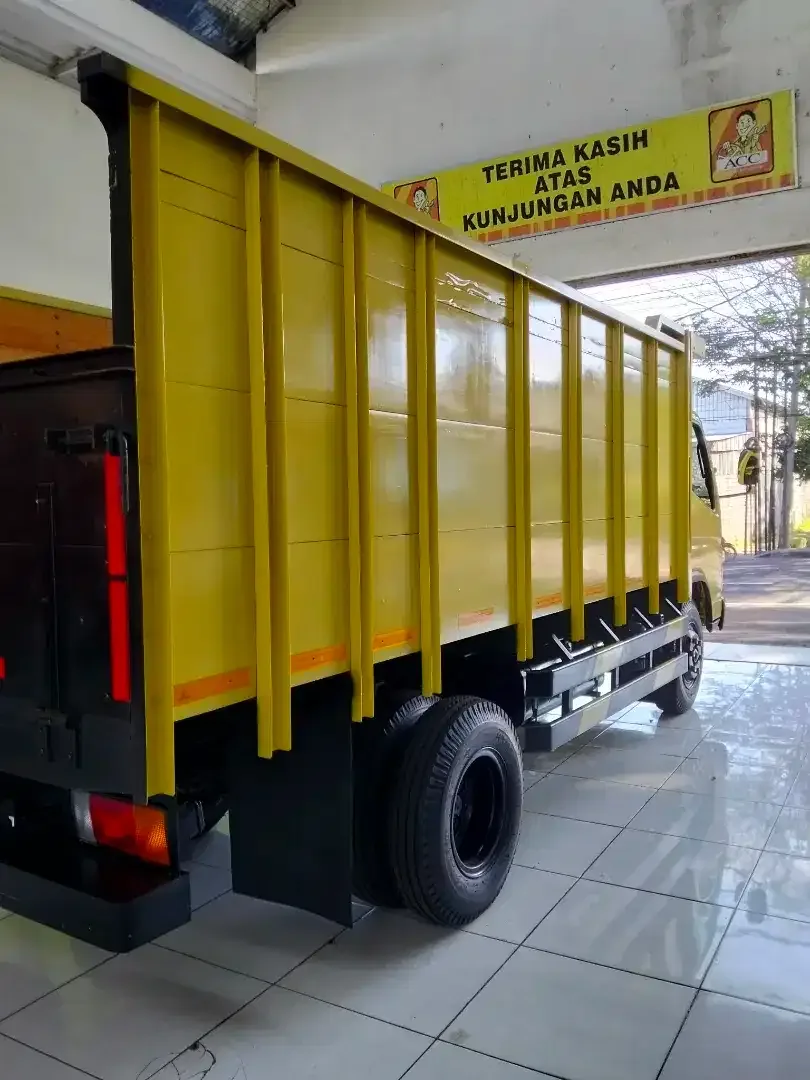 Mitsubishi canter light truck 2024 - Image 4 of 8