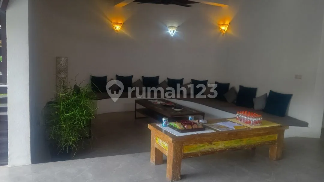 Full Furnished, Villa Asri Dan Nyaman Di Dekat Canggu - Image 2 of 4