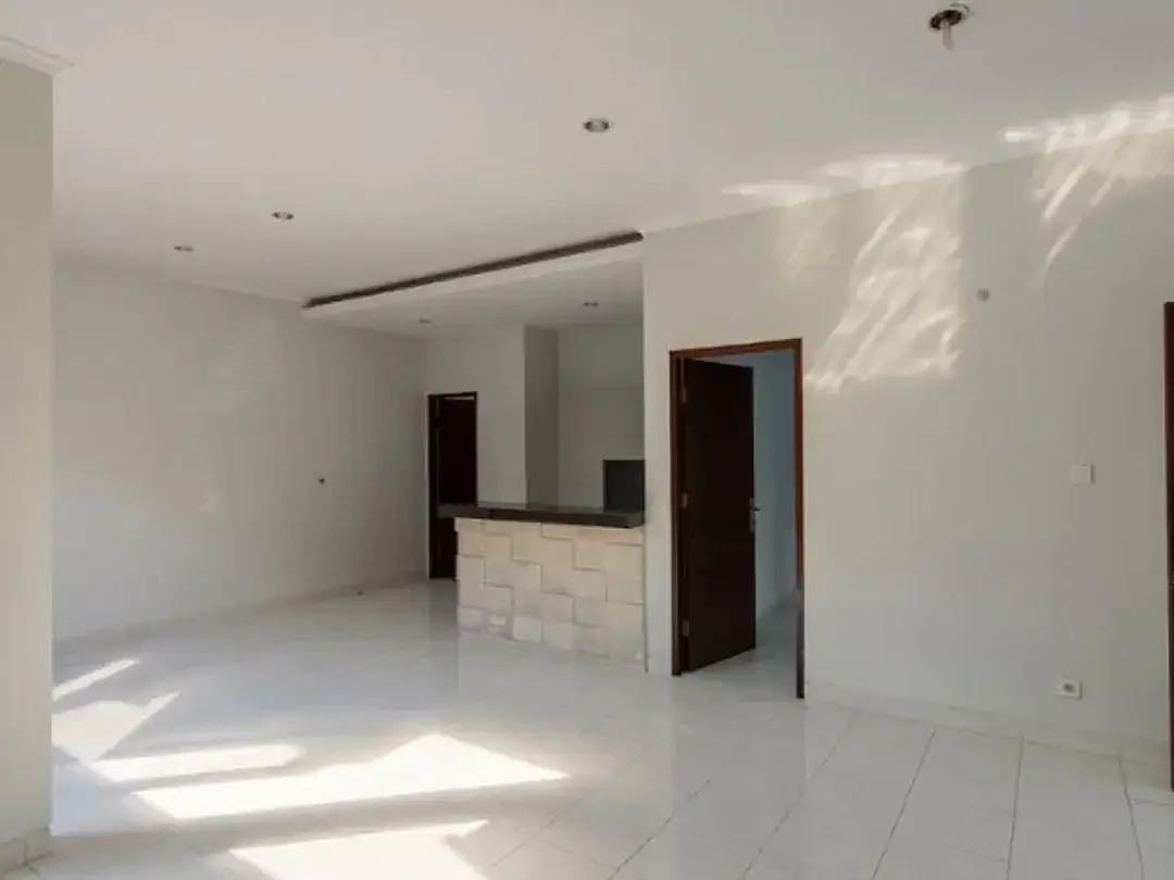RUMAH STRATEGIS DI TUKAD BALIAN RENON DENPASAR - Image 3 of 7