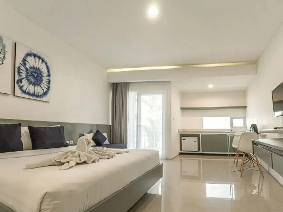Good Deal Luxury Apartment in Denpasar Close to Kuta Area - Image 2 of 5